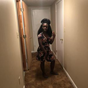 Meet your Posher, Amiyra